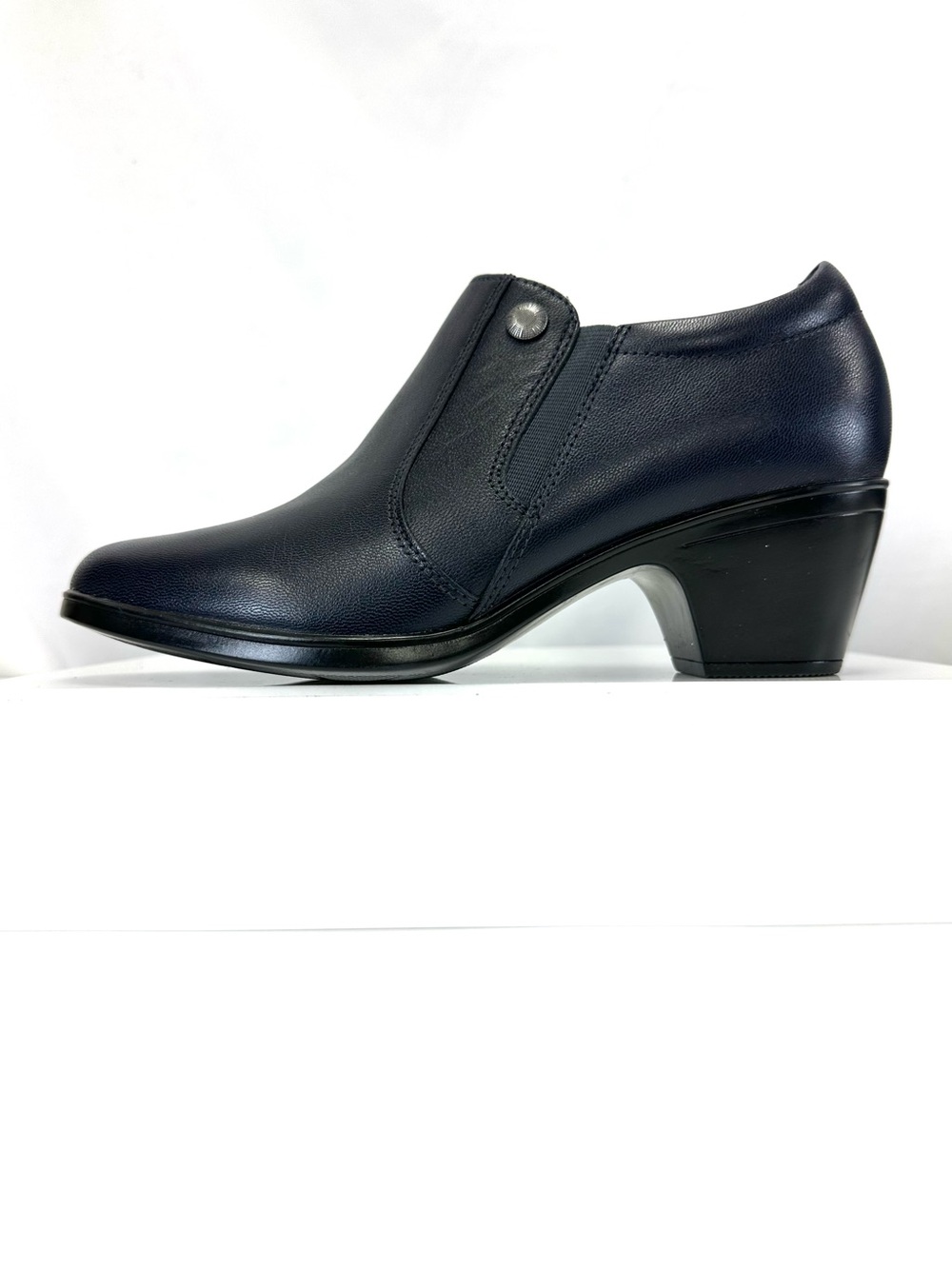 Clarks Emily 2 Reyna Navy Leather Heeled Shooties Size 7.5 Comfort Office Career